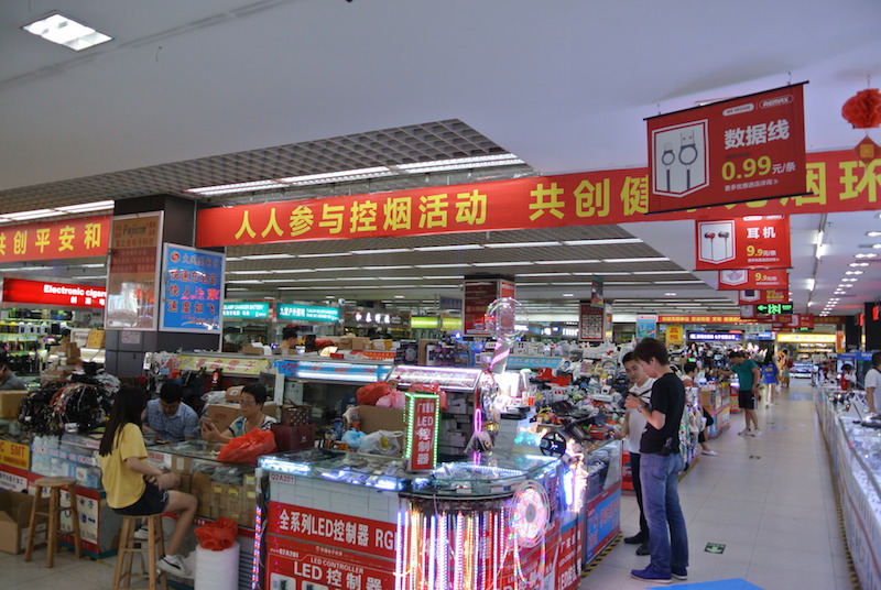 Nhập hàng tại các chợ đầu mối lớn của Trung Quốc