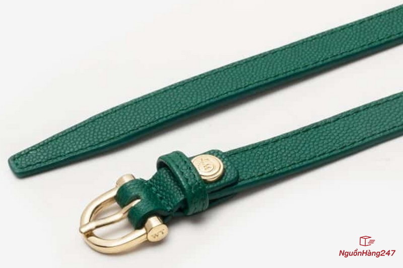 Thắt lưng dạng mảnh