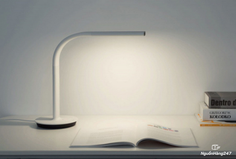 Đèn dùng bóng đèn LED