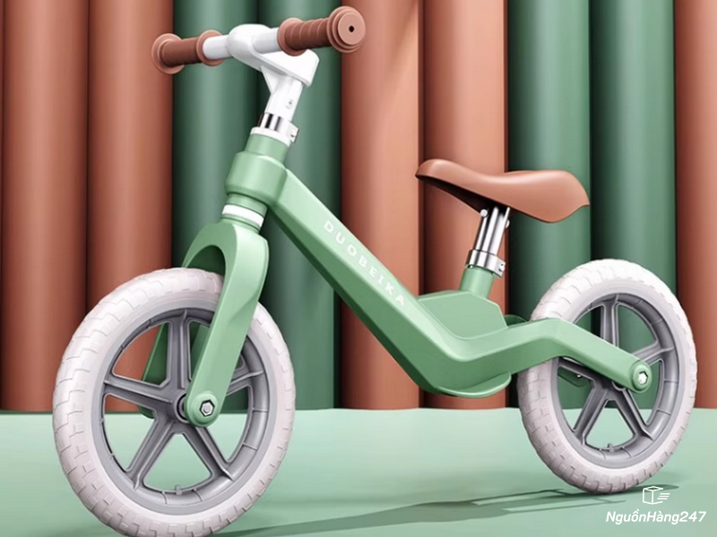 Xe chòi 2 chân không có bánh phụ, không có bàn đạp