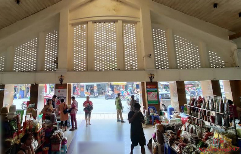 Nên nhập hàng số lượng để có giá tốt hơn