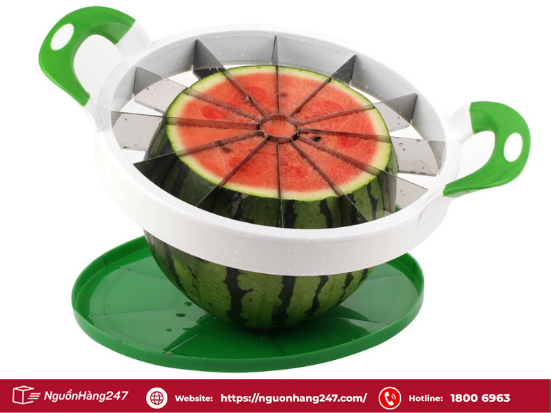 Dụng cụ cắt dưa hấu thông minh