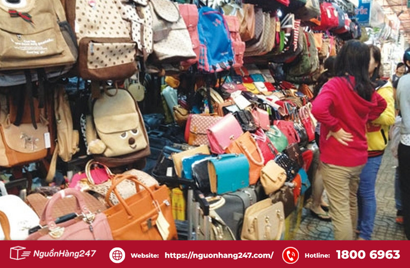 Phụ kiện – giày dép – túi xách