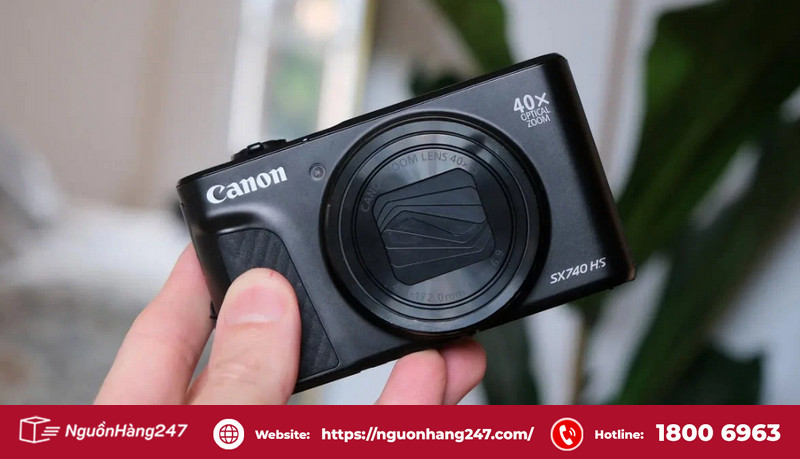 Canon SX740 HS