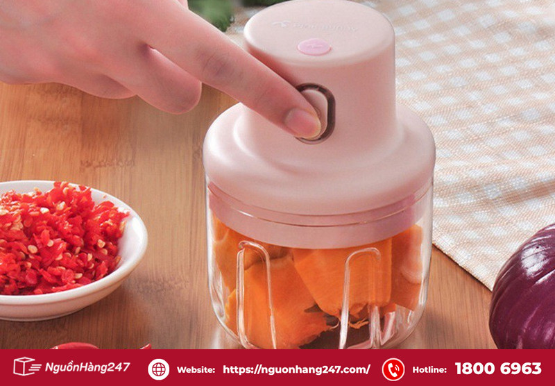 Máy xay tỏi ớt dùng pin sạc