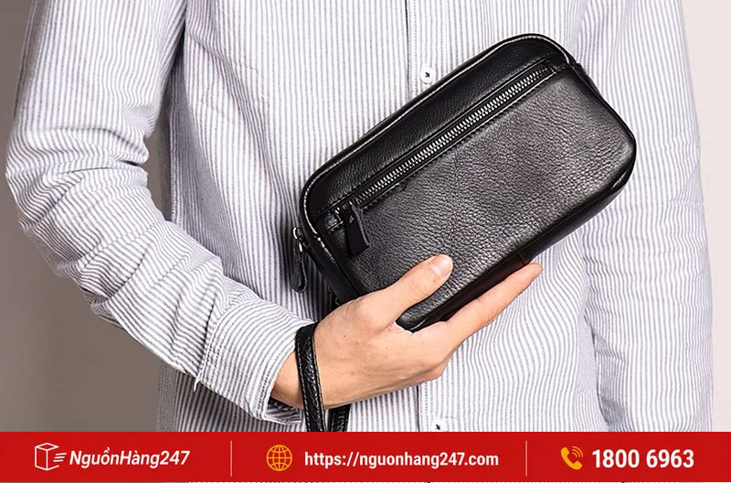 Clutch cầm tay có quai xỏ